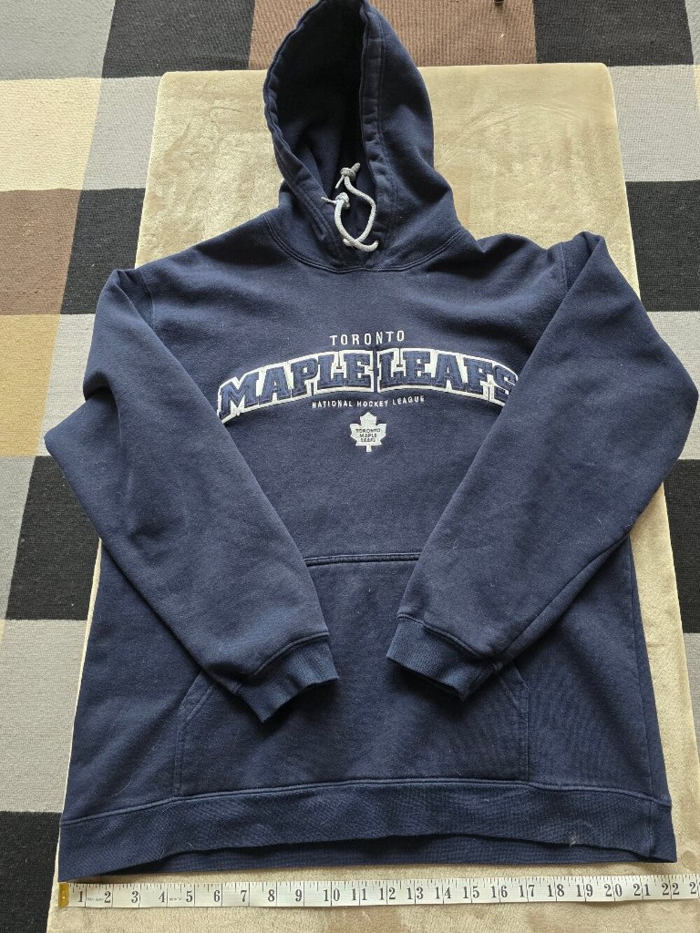 Vintage Toronto Maple Leafs NHL Hoodie Navy Blue No Tag (Fits L based on measure